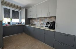 Apartament de vânzare, 74 mp, zona Ioșia
