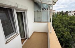 Apartament 3 camere, 2 bai, 2 balcoane, zona Decebal-Dacia