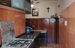 Apartament de vanzare, cu 3 camere, Nufarul