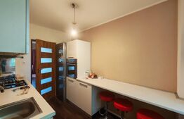 Apartament 4 camere decomandat, etaj intermediar, Splaiul Crisanei