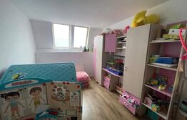 Apartament 3 camere, 98 mp, zona Rogerius