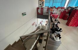Spațiu comercial de închiriat, 180 mp utili, parcare proprie, Oradea 