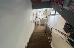 Spațiu comercial de închiriat, 180 mp utili, parcare proprie, Oradea 