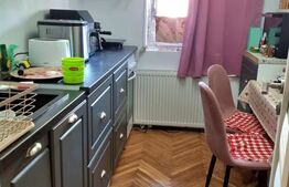 Apartament 3 camere de vanzare, zona Sovata