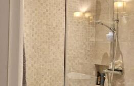 Apartament 3 camere, 74 mp, parcare, zona Centrala