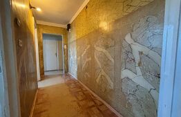 Apartament de vanzare, 3 camere, etajul 1, in Rogerius
