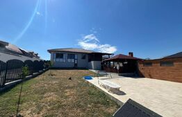 Casa A-Frame, 130 mp, piscina incalzita, teren 6600 mp, zona Baile Felix