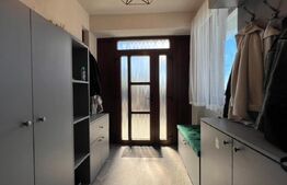 Casa A-Frame, 130 mp, piscina incalzita, teren 6600 mp, zona Baile Felix
