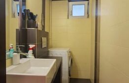 Apartament cu 3 camere zona Nufărul