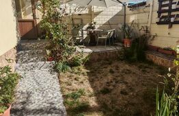 Apartament la casa, 3 camere, curte privata, zona centrala