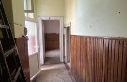 De vanzare – Apartament 110 mp, cladire istorica din 1906, zona ultra centrala