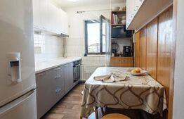 Apartament 3 camere de vanzare, 58 mp, zona Nufarul