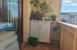 Apartament 3 camere de vanzare, 58 mp, zona Nufarul