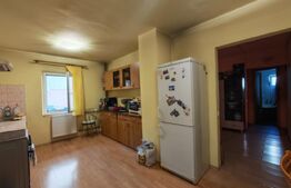 Apartament cu 3 camere, 66 mp, zona Dragos Voda