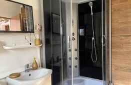Pensiune rustic-modernă de vânzare în Damiș, Bihor – Independentă energetic