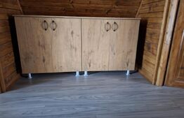 Casă A-Frame cu godpodarie completă și proprietate deosebită pe 9.587 mp 