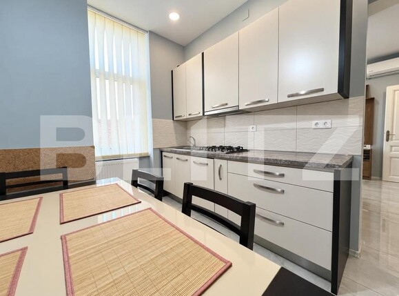 Apartament de vânzare 3 camere Ultracentral - 209772AV | BLITZ Oradea | Poza1