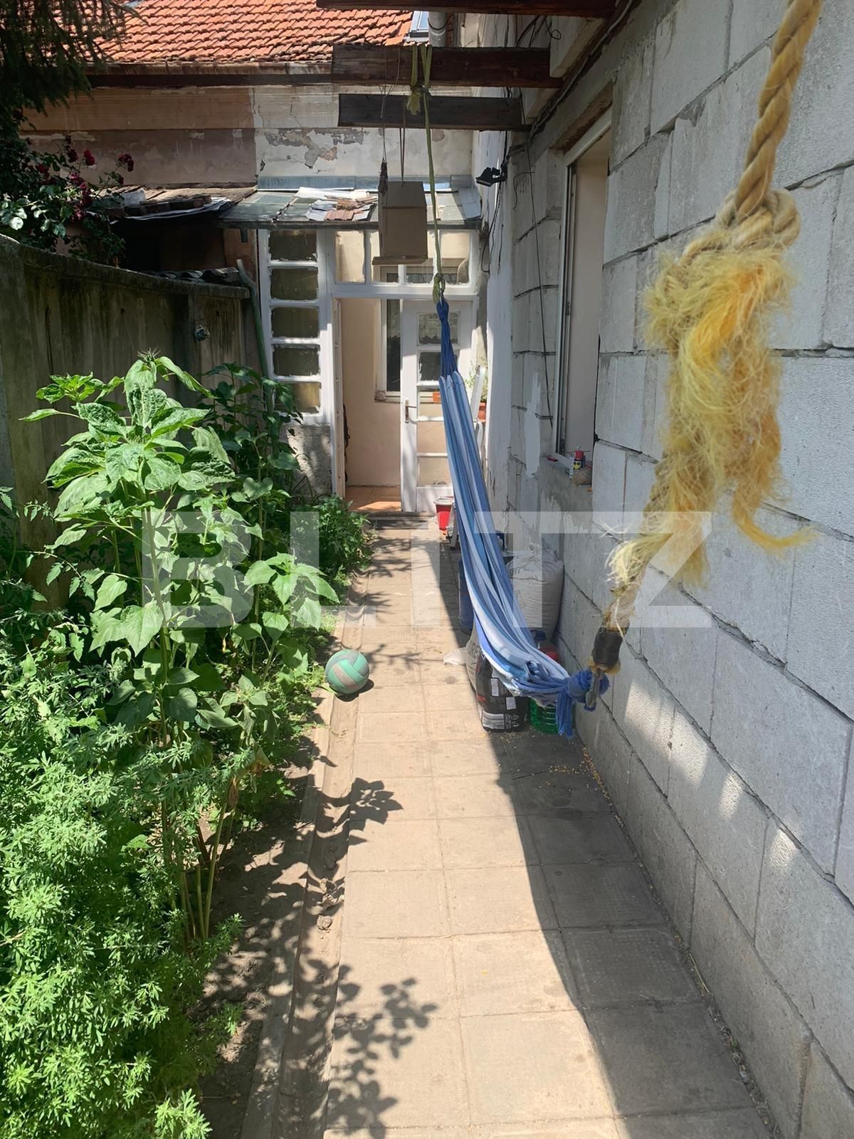 Casa de vânzare 2 camere Central - 67398CV | BLITZ Oradea | Poza9