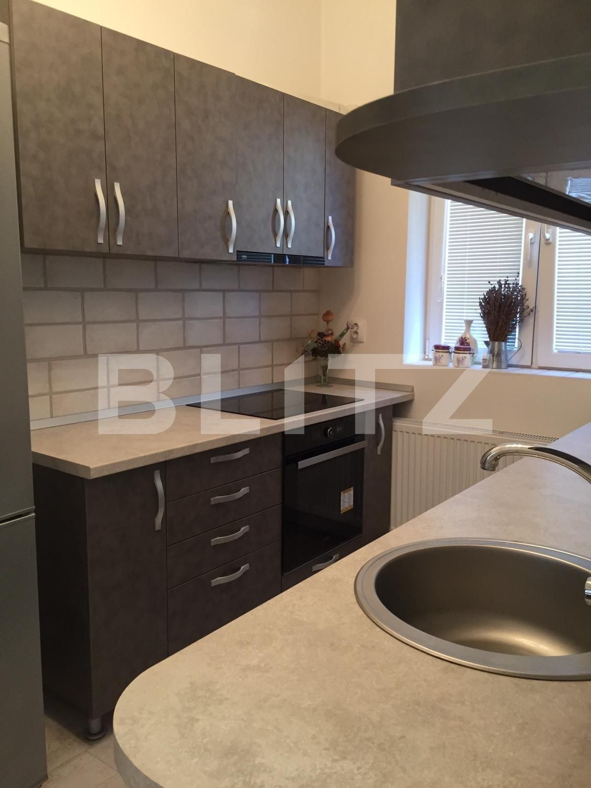 Casa de vânzare 3 camere Ultracentral - 67421CV | BLITZ Oradea | Poza13