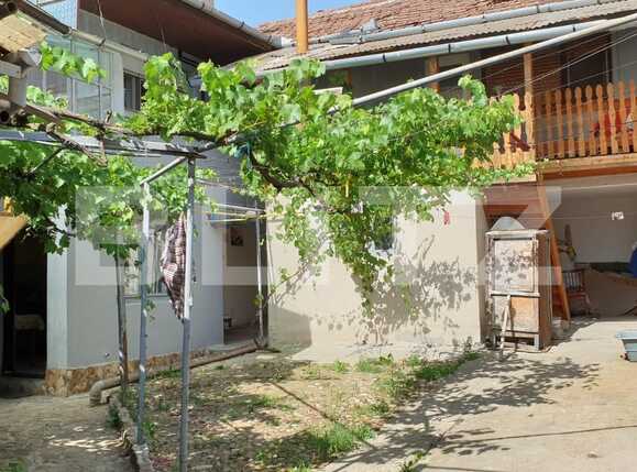 Casa de vânzare 5 camere Central - 67437CV | BLITZ Oradea | Poza1