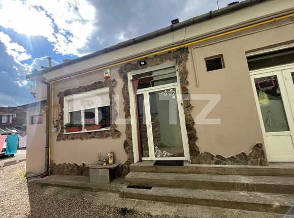 Casa de vânzare 5 camere Ultracentral - 67466CV | BLITZ Oradea | Poza9