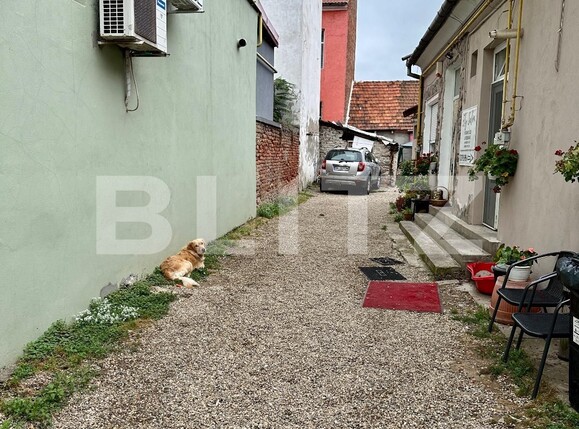 Casa de vânzare 5 camere Ultracentral - 67466CV | BLITZ Oradea | Poza8