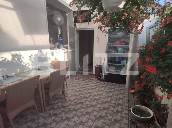 Casa de vânzare 5 camere Ultracentral - 67466CV | BLITZ Oradea | Poza3