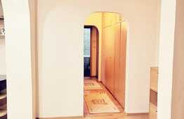 Apartament de vanzare cu 3 camere, 70 mp, zona Prima Shops!