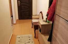 Apartament de vanzare cu 2 camere, situat in zona Nufarul !!!