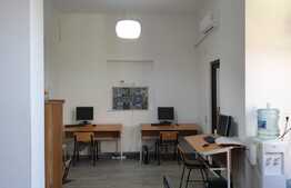 Casă de vanzare, 130 mp utili, teren de 150 mp, ultracentral!