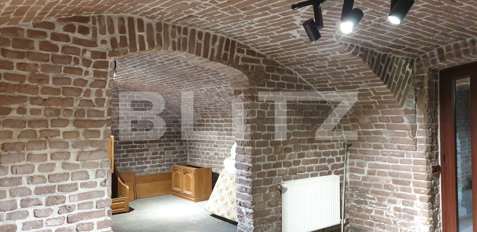 Casa de vânzare 2 camere Ultracentral - 67692CV | BLITZ Oradea | Poza11