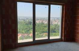 Casă pe deal, 170 mp, teren de 635 mp, priveliște panoramică!