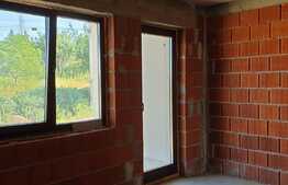 Casă pe deal, 170 mp, teren de 635 mp, priveliște panoramică!