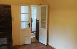 Casa de 159 mp, 395 mp teren, cu regim de P+3, zona Centrala 