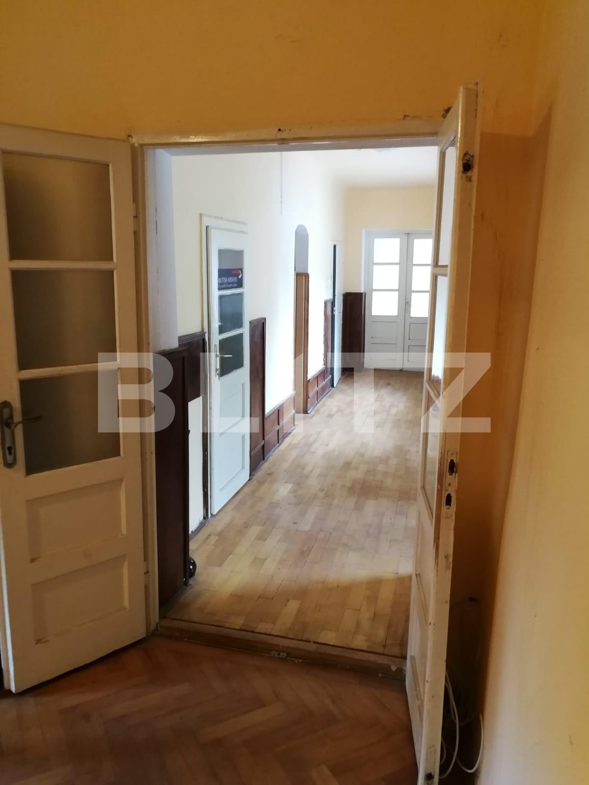 Casa de vânzare 2 camere Central - 67778CV | BLITZ Oradea | Poza2