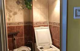 Apartament de 3 camere, 65 mp, semidecomandat, 2 băi, aproape de centrul orașului