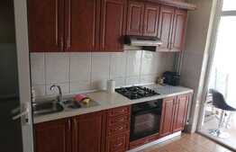  Apartament de vanzare cu 3 camere, 100 mp, in zona Ultracentrala!