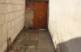 Casă - singur în curte centru Oradea