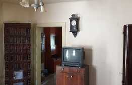 Casă - singur în curte centru Oradea