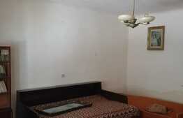 Casă - singur în curte centru Oradea