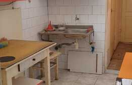 Casă - singur în curte centru Oradea