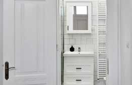 Apartament la prima inchiriere, 2 camere, 70 mp, zona centrala! 