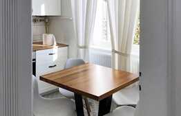 Apartament la prima inchiriere, 2 camere, 70 mp, zona centrala! 