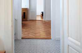 Apartament la prima inchiriere, 2 camere, 70 mp, zona centrala! 