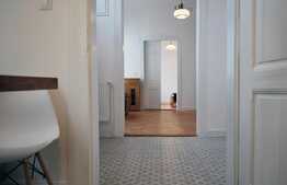 Apartament la prima inchiriere, 2 camere, 70 mp, zona centrala! 