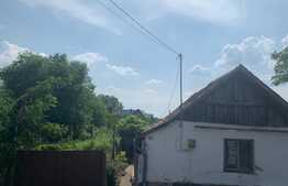 Super ofertă! Casă demolabilă în Oșorhei ,zonă centru ,de 65 mp, teren de 226mp