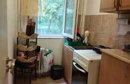 Apartament de 3 camere, 46 mp, etaj intermediar, zona Piata 22 Decembrie!