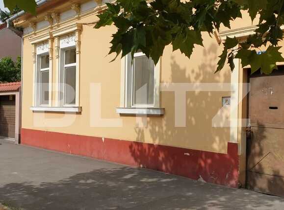 Casa de vânzare 3 camere Central - 68128CV | BLITZ Oradea | Poza1