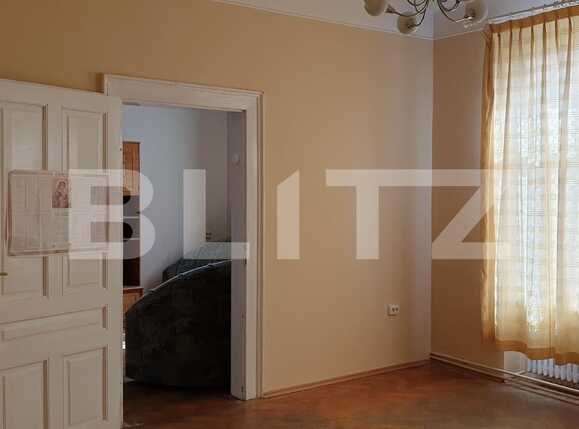 Casa de vânzare 3 camere Central - 68128CV | BLITZ Oradea | Poza4