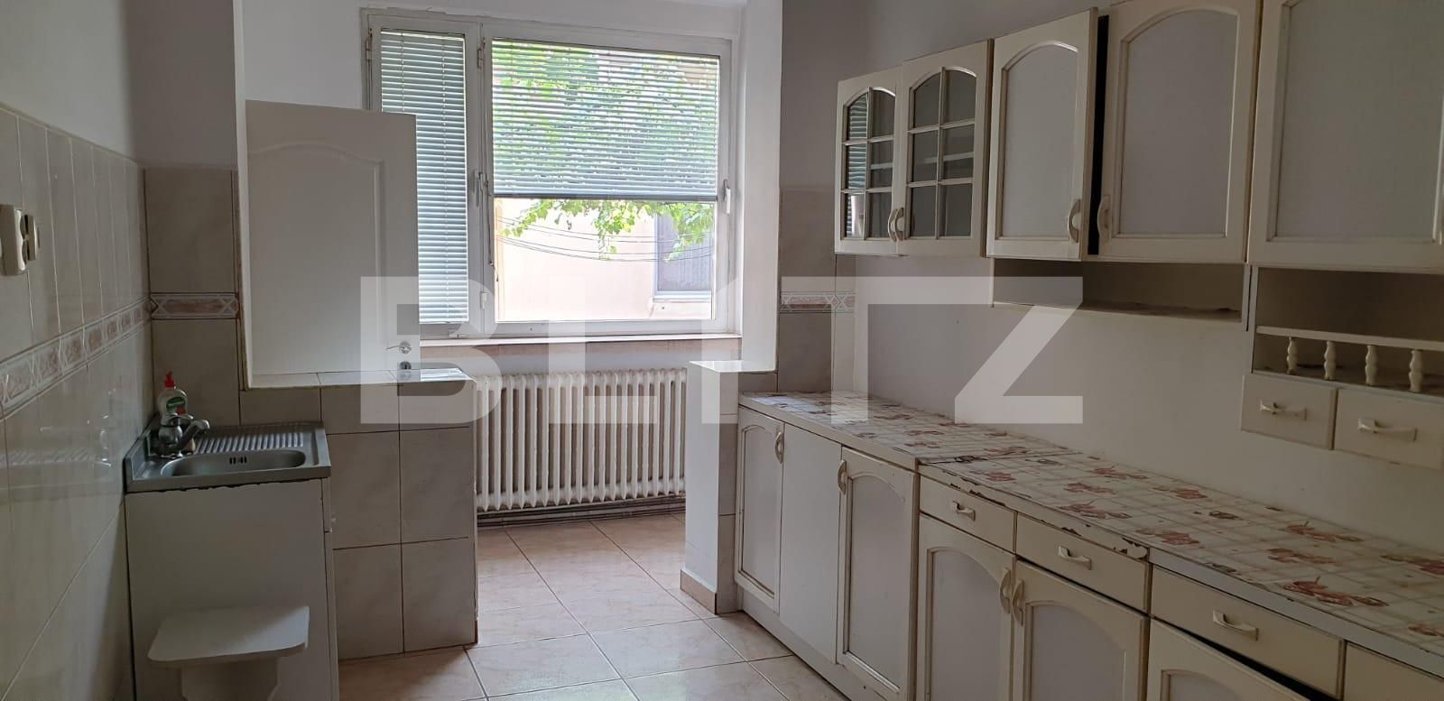 Casa de vânzare 3 camere Central - 68128CV | BLITZ Oradea | Poza6